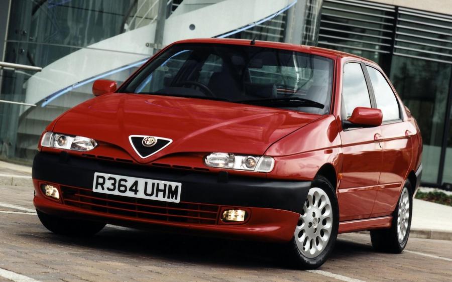 Alfa Romeo 146 Ti (UK) '1996